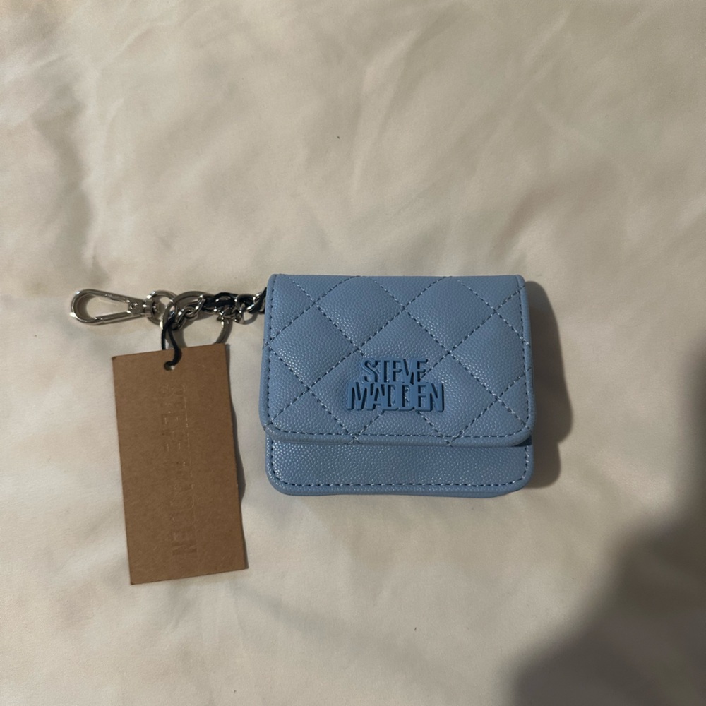 NWT - Steve Madden Keychain Card Holder